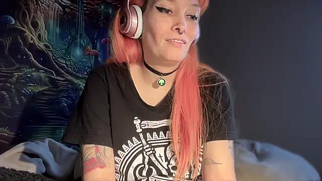 FRRANNKIE online show from December 22, 4:48 pm