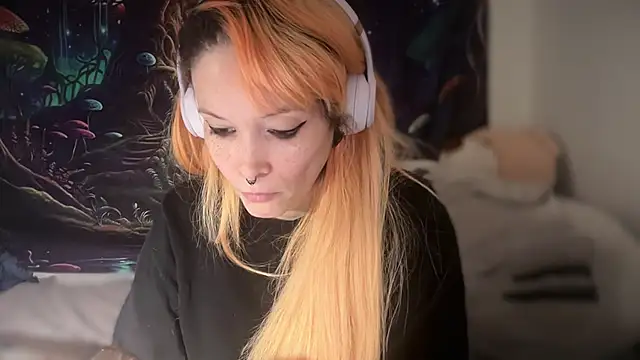 FRRANNKIE online show from February 25, 3:54 pm