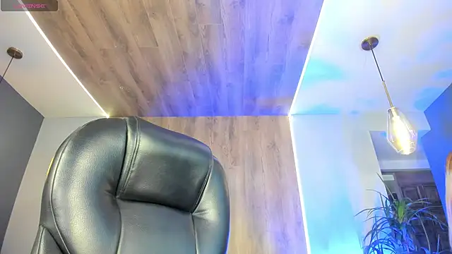 SophiePalmer online show from January 17, 12:10 pm