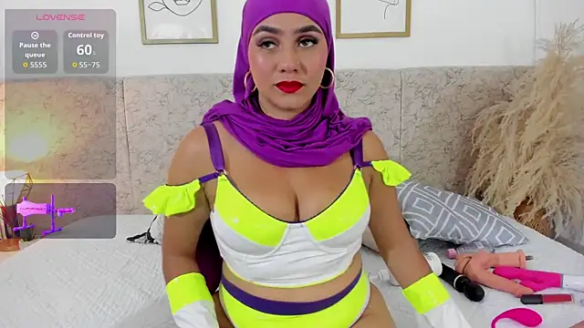 abby gibson online show from October 31, 6:53 pm