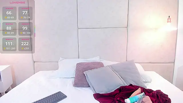 abby gibson online show from December 1, 8:25 pm