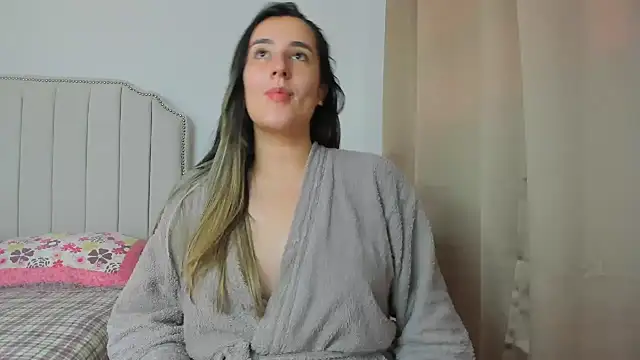 Snapshot of Hanna86 chatting on January 16, 4:11 pm Hanna86 online show from January 16, 4:11 pm