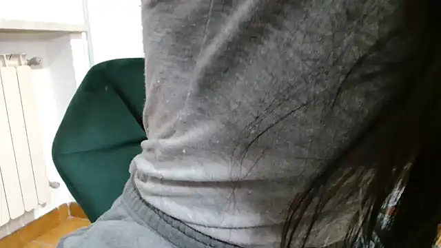 patatinahot87 online show from February 1, 5:44 pm