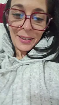 patatinahot87 online show from February 21, 4:30 pm