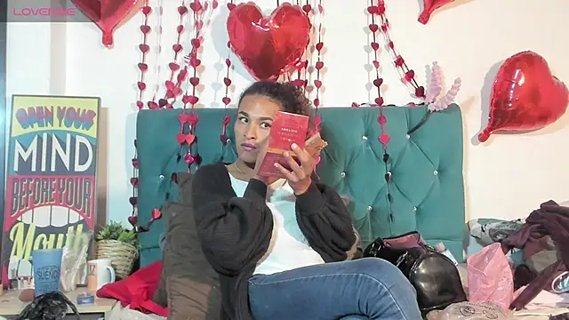 StefanyMiler online show from April 18, 3:43 am