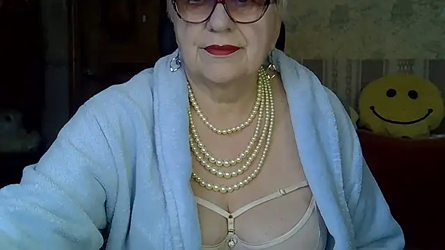 SweetCherry27 online show from April 8, 4:45 am