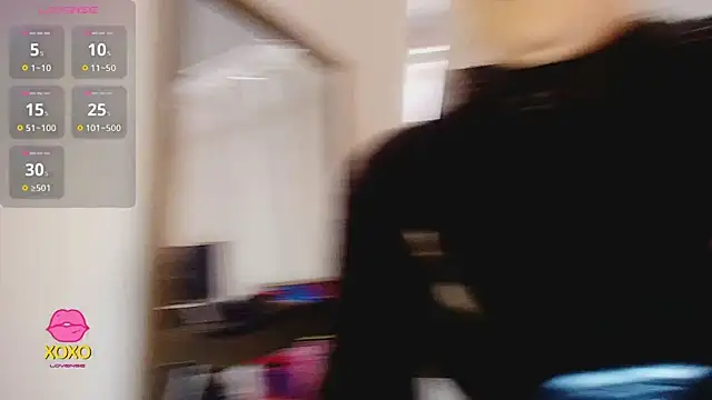 Snapshot of LatexDevil_Blondie chatting on March 22, 9:40 pm LatexDevil Blondie online show from March 22, 9:40 pm