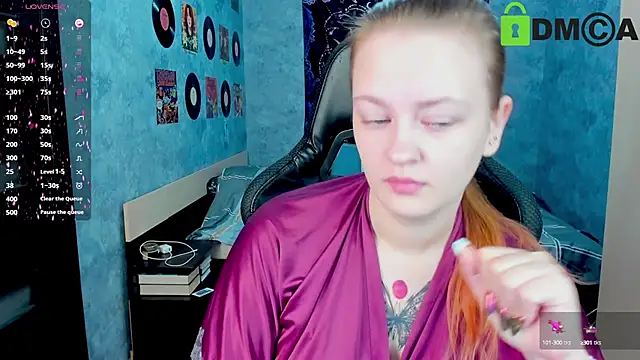 madness lia online show from December 26, 2:22 am
