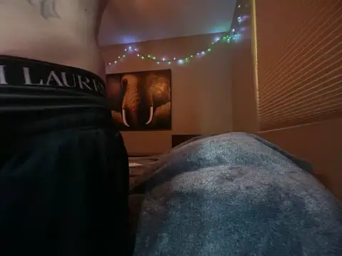 Bwcjoshbanks online show from February 22, 4:46 am