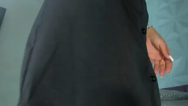 Hellen Sky online show from February 10, 7:18 pm