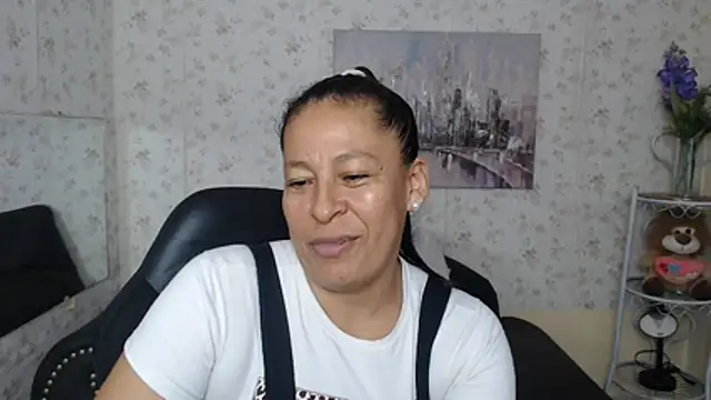 mature martina online show from July 11, 10:00 pm