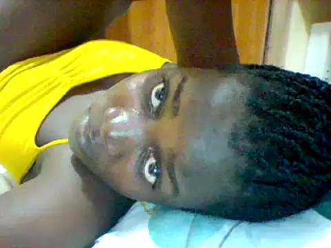 Snapshot of Alessandrajenna chatting on February 13, 8:03 pm Alessandrajenna online show from February 13, 8:03 pm