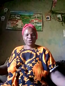 pretty-donna online show from April 15, 6:20 am