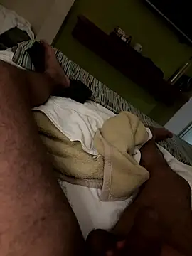 yourheroforfun online show from January 8, 8:00 pm