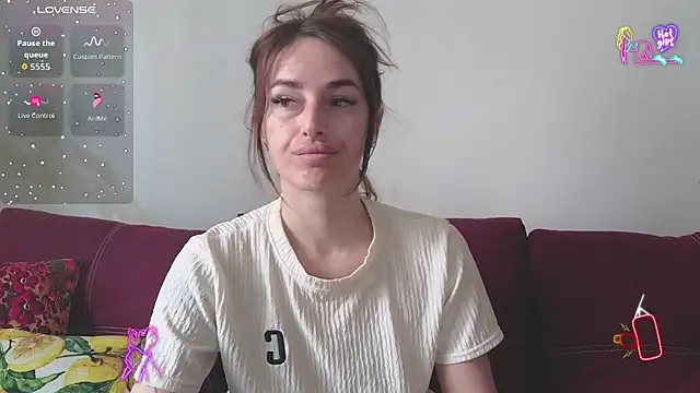 xx adrihanna xx online show from April 9, 8:42 am