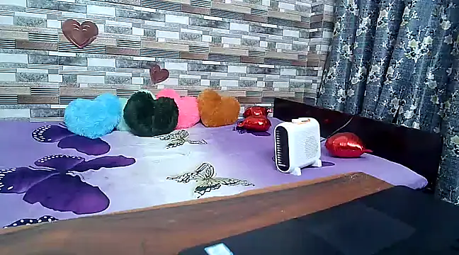 Snapshot of Sexy_raman_ chatting on March 8, 7:38 am Sexy raman online show from March 8, 7:38 am