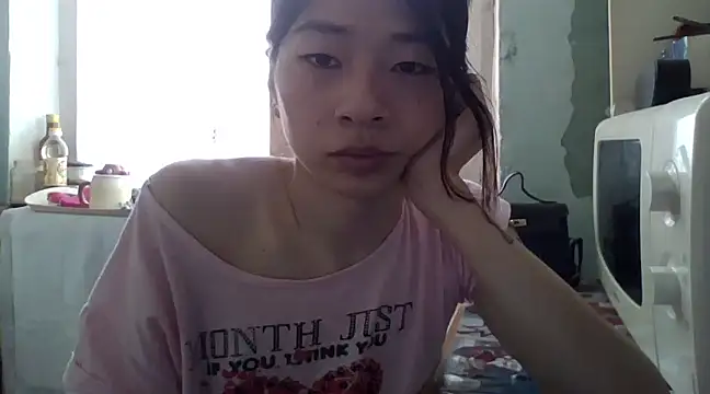 CarlyJoy online show from March 21, 10:39 am