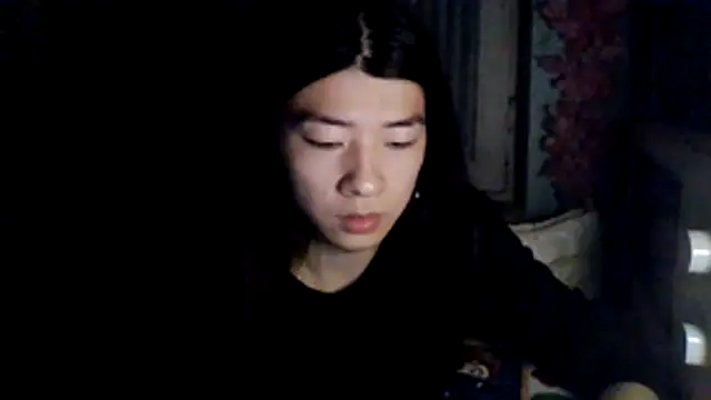 CarlyJoy online show from December 15, 4:11 pm