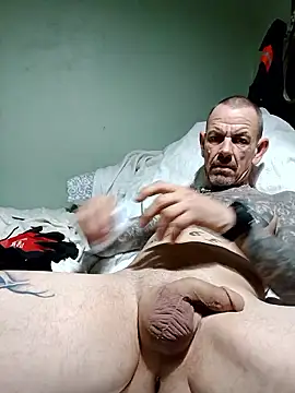 deepstroker42071 online show from December 22, 1:35 am