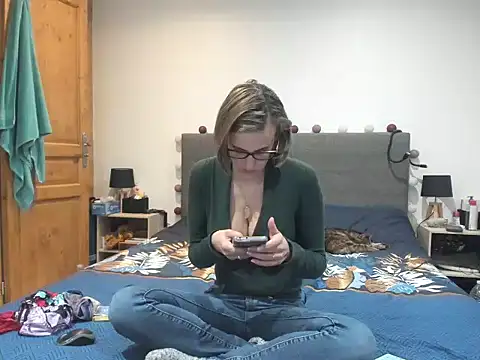 Madame Callie online show from March 30, 12:17 pm