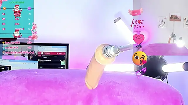 jasllyferrer online show from December 19, 9:33 pm