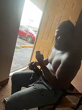 Snapshot of Stressreliever82 chatting on July 4, 12:00 pm Stressreliever82 online show from July 4, 12:00 pm