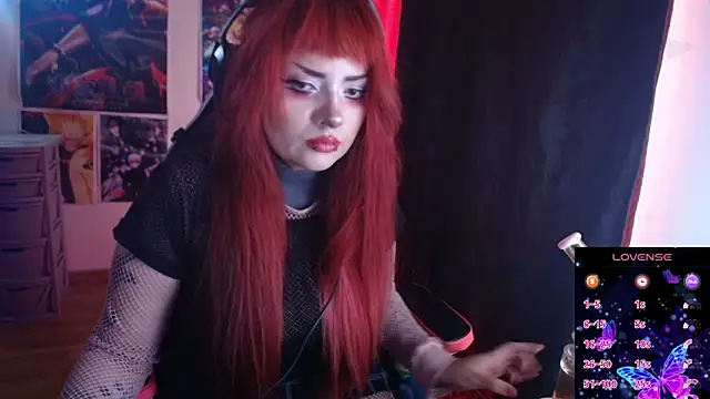 Snapshot of linda_mort chatting on February 6, 10:02 pm linda mort online show from February 6, 10:02 pm