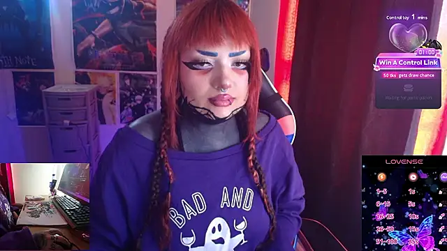 Snapshot of linda_mort chatting on February 14, 8:05 pm linda mort online show from February 14, 8:05 pm