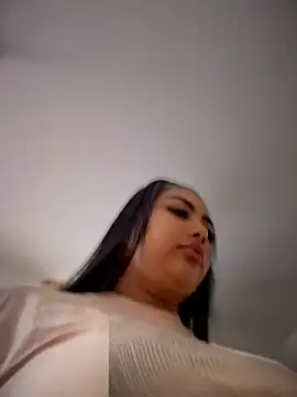 NatashaBrown12 online show from April 8, 2:06 pm