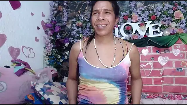 DesireDirtyTS   online show from May 8, 11:04 am