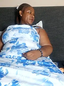 Bootyliciousbbw12 online show from December 18, 8:59 pm