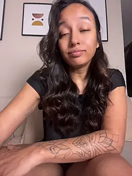 DianaHopson online show from July 2, 1:27 am