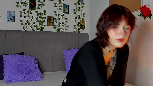 miss Lizzy online show from March 12, 1:23 am