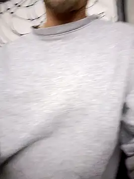 Snapshot of MikeyMaXXX chatting on February 21, 6:42 pm MikeyMaXXX online show from February 21, 6:42 pm