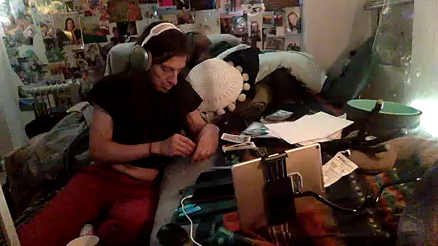 DownstairsSky online show from January 31, 5:51 am