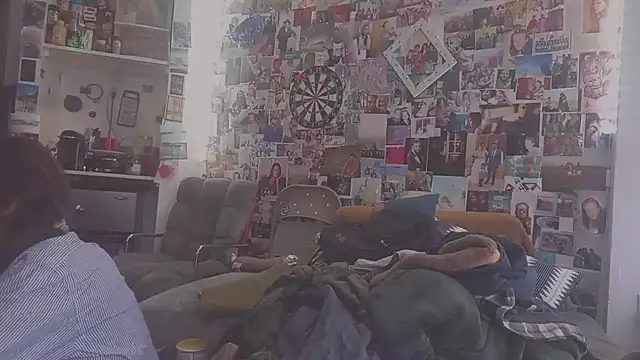 DownstairsSky online show from February 13, 9:49 pm