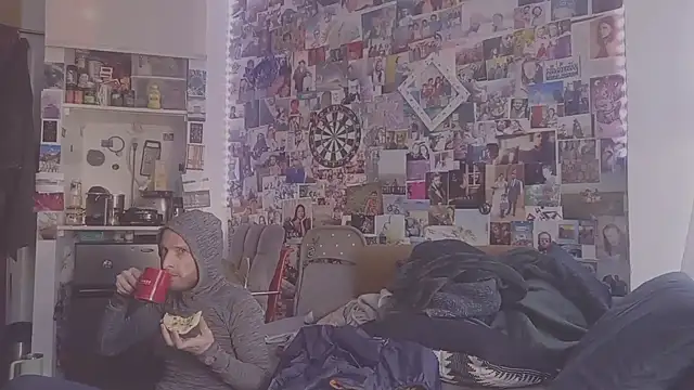 DownstairsSky online show from February 17, 9:30 pm