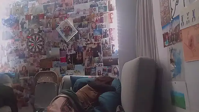 DownstairsSky online show from March 7, 10:35 am