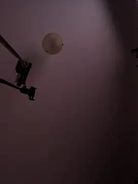 demonslayerr999 online show from February 9, 6:43 am