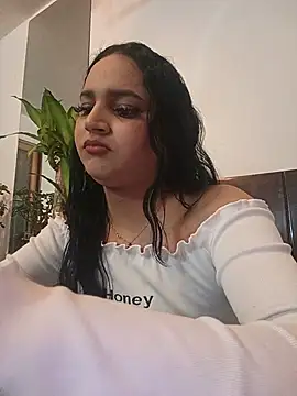 Snapshot of Andrys_ chatting on July 19, 4:27 am Andrys online show from July 19, 4:27 am