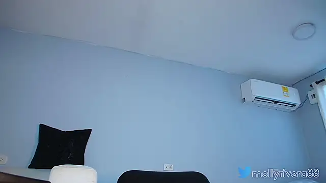 Snapshot of mollyrivera chatting on September 22, 8:22 pm mollyrivera online show from September 22, 8:22 pm