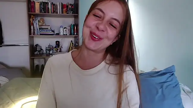 violetapeter 1 online show from August 4, 9:28 pm