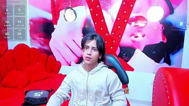 alex 477 online show from March 20, 11:37 am