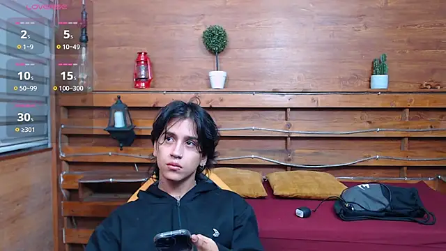 alex 477 online show from April 18, 11:36 am