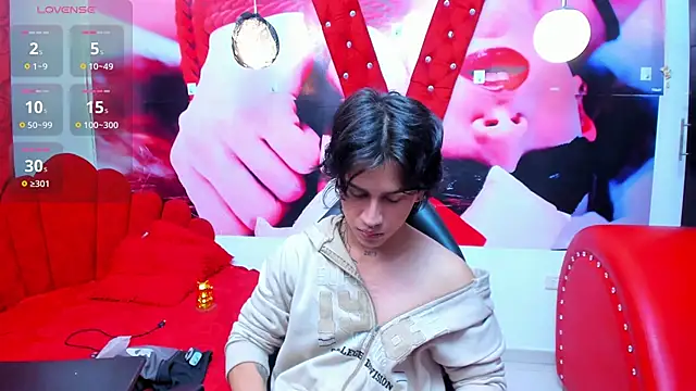 alex 477 online show from April 19, 11:42 am