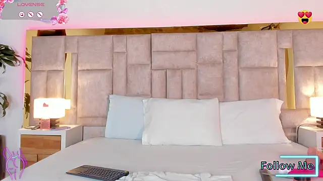 Miss Abigail  online show from March 1, 12:56 pm