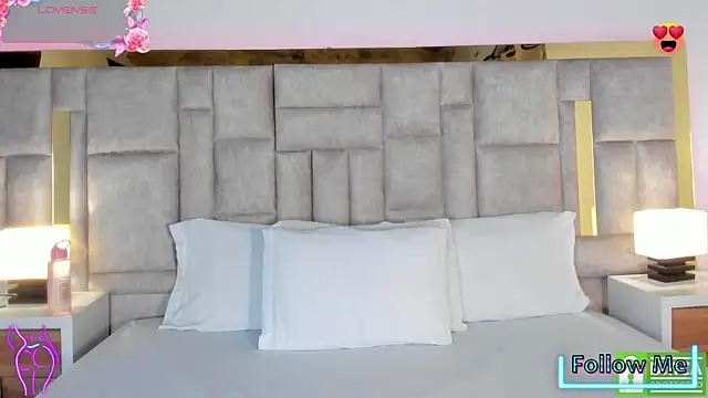 Miss Abigail  online show from March 6, 12:52 pm