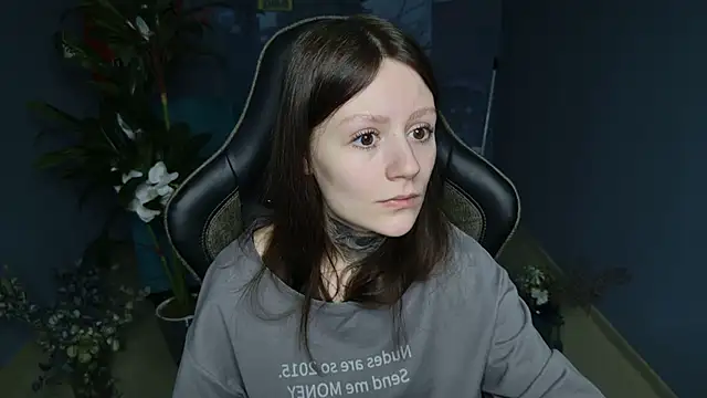 VeliraBraitberg online show from February 26, 5:09 am