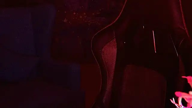 VeliraBraitberg online show from March 14, 11:12 am