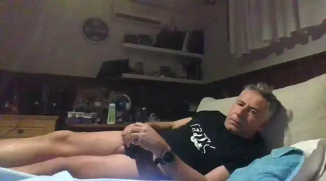 Snapshot of fransexdol chatting on January 7, 3:57 am fransexdol online show from January 7, 3:57 am